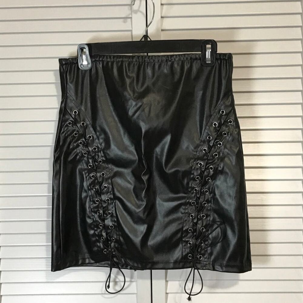 Gothic Black Liquid Metallic Dual Lace Up Grommet Panels Mini Skirt M